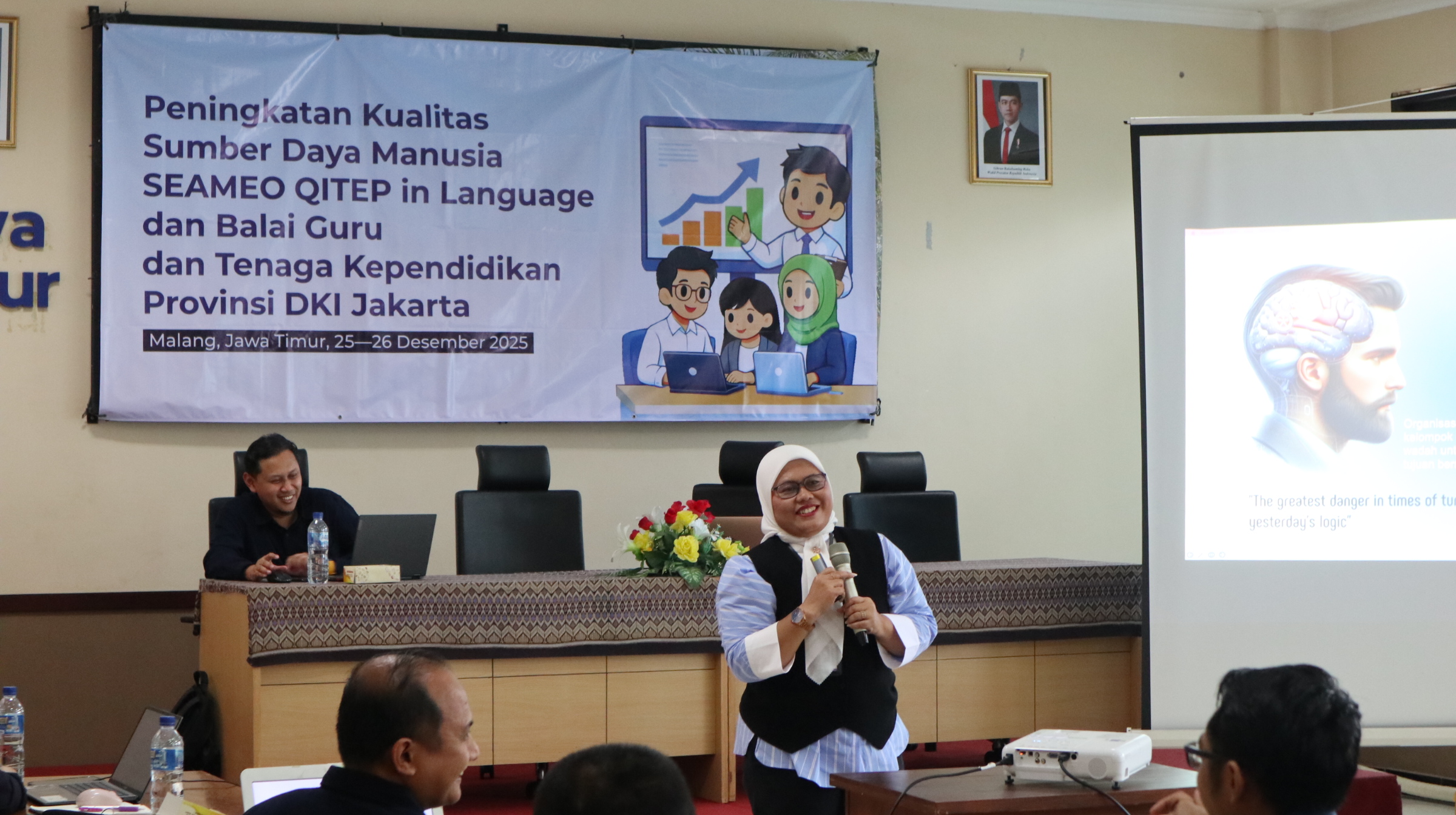 Perkuat Kompetensi Kebahasaan dan Literasi, Kepala BBP Jawa Timur Beri Materi pada Kegiatan SEAQIL